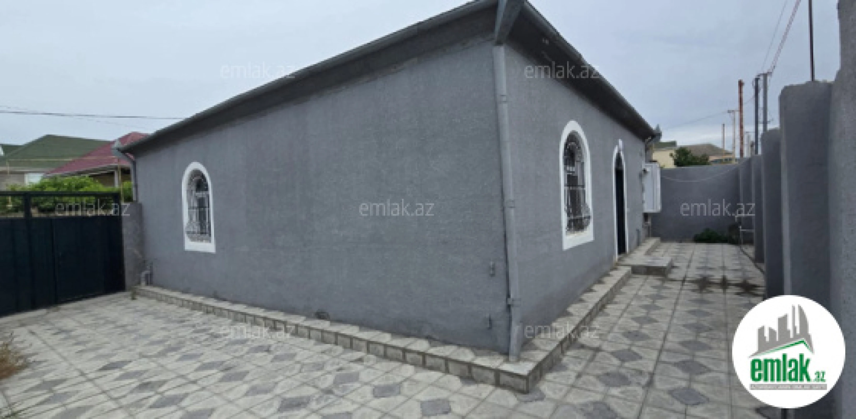 Satılır 3 otaqlı həyət evi 100 m²
