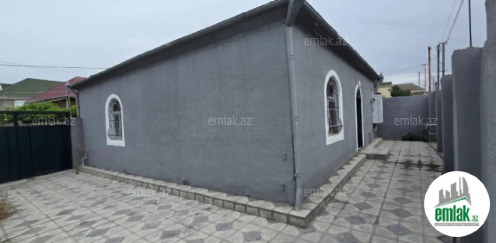 Satılır 3 otaqlı həyət evi 100 m²