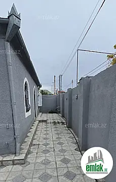 Satılır 3 otaqlı həyət evi 100 m²