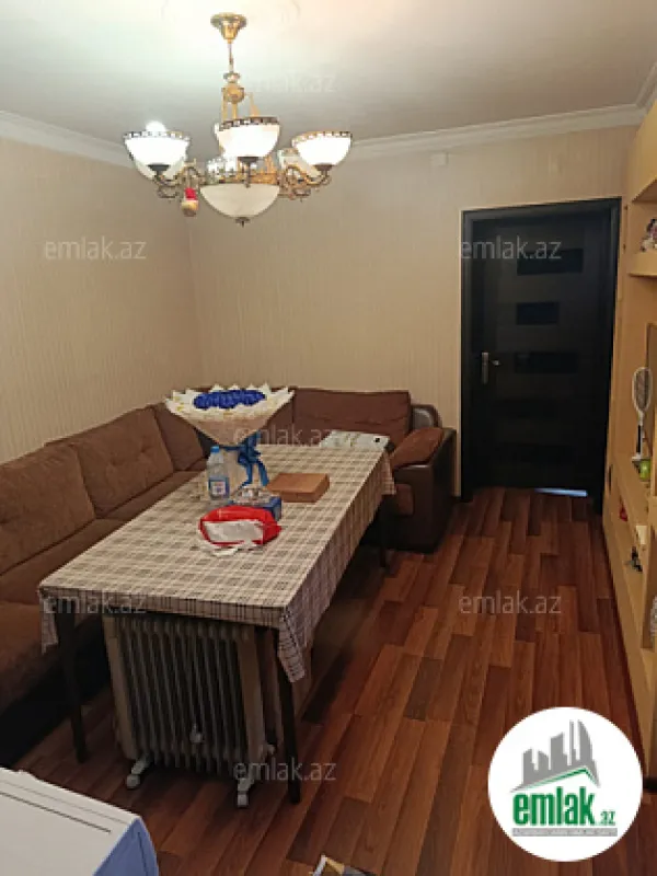 Satılır 2 otaqlı köhnə tikili 46.5 m²