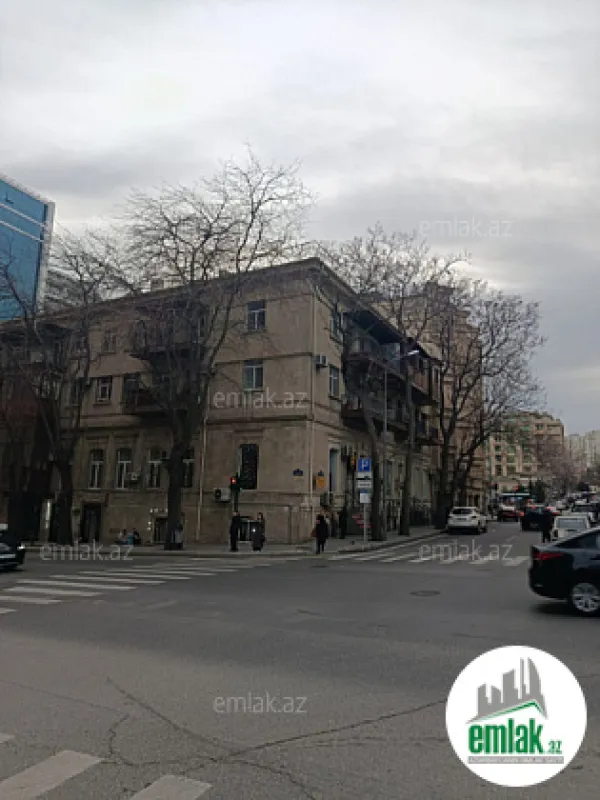 Satılır 2 otaqlı köhnə tikili 46.5 m²