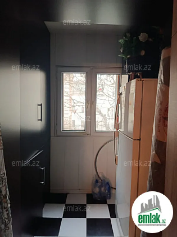 Satılır 2 otaqlı köhnə tikili 46.5 m²