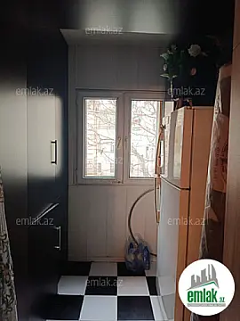 Satılır 2 otaqlı köhnə tikili 46.5 m²