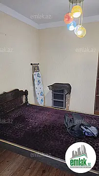 Satılır 3 otaqlı köhnə tikili 80 m²