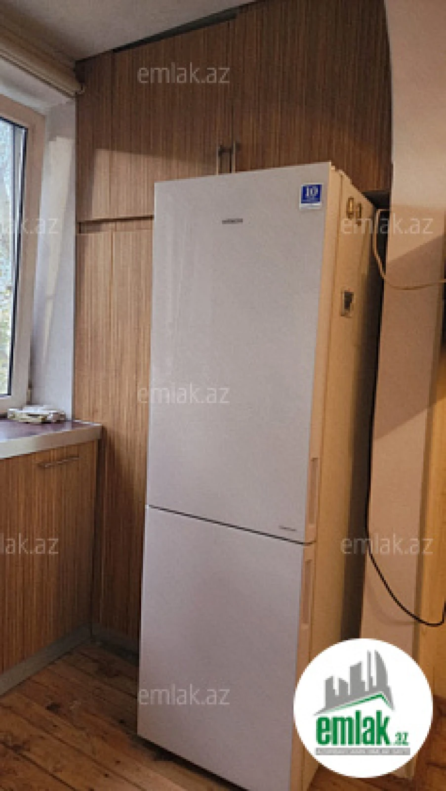 Satılır 3 otaqlı köhnə tikili 80 m²