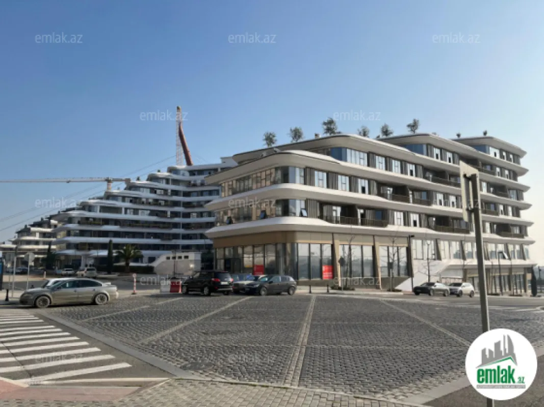 Satılır 4 otaqlı yeni tikili 178 m²