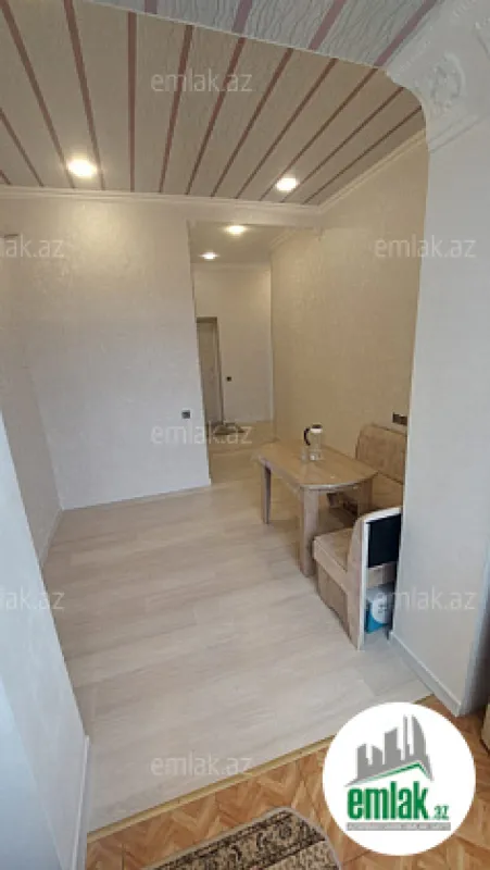Satılır 3 otaqlı köhnə tikili 70 m²