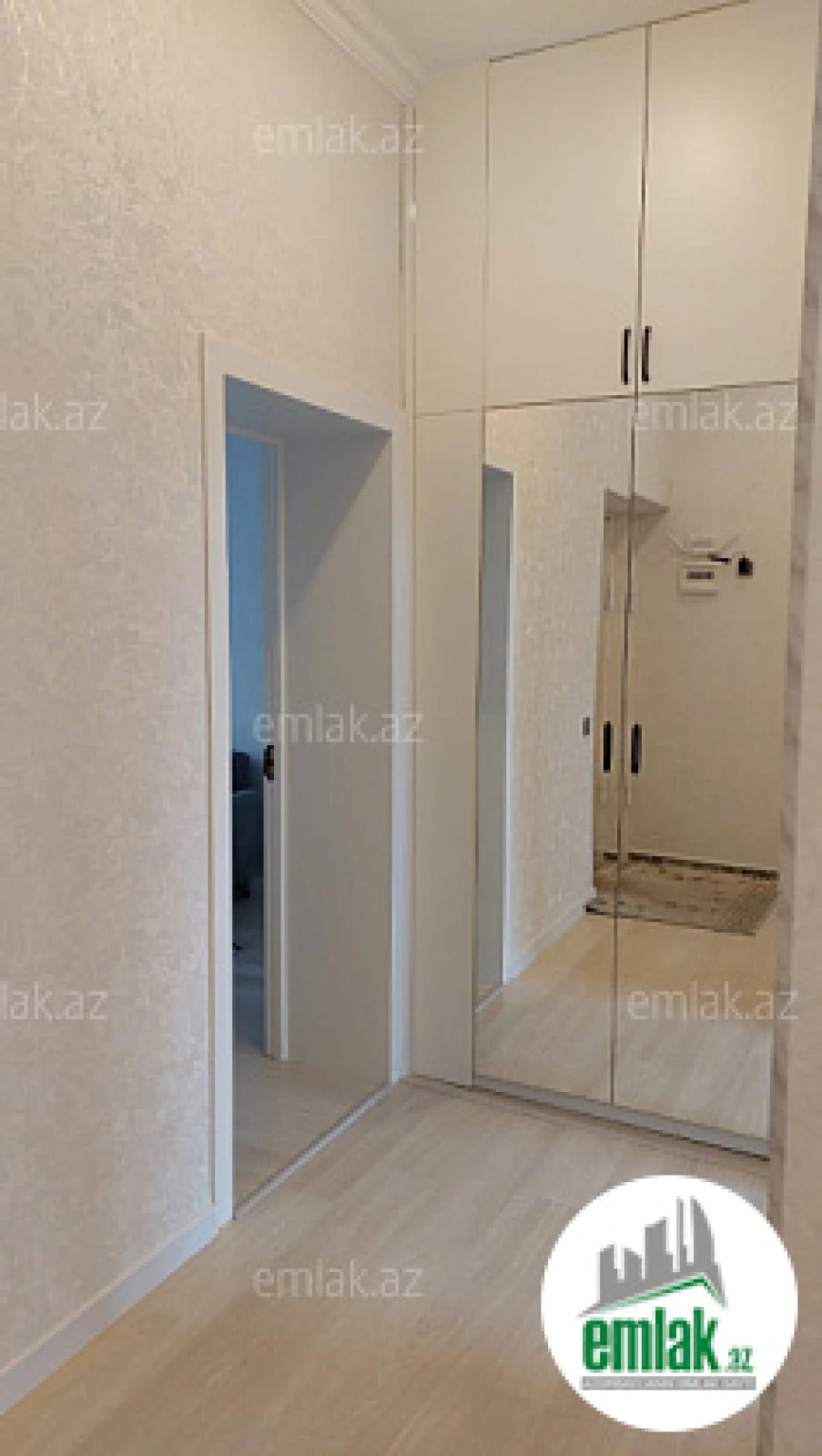 Satılır 3 otaqlı köhnə tikili 70 m²