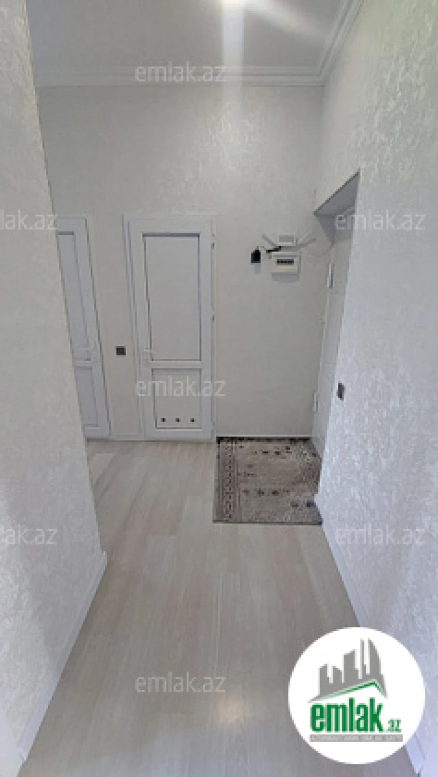 Satılır 3 otaqlı köhnə tikili 70 m²
