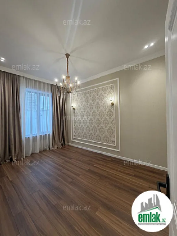 Satılır 4 otaqlı mənzil 120 m²
