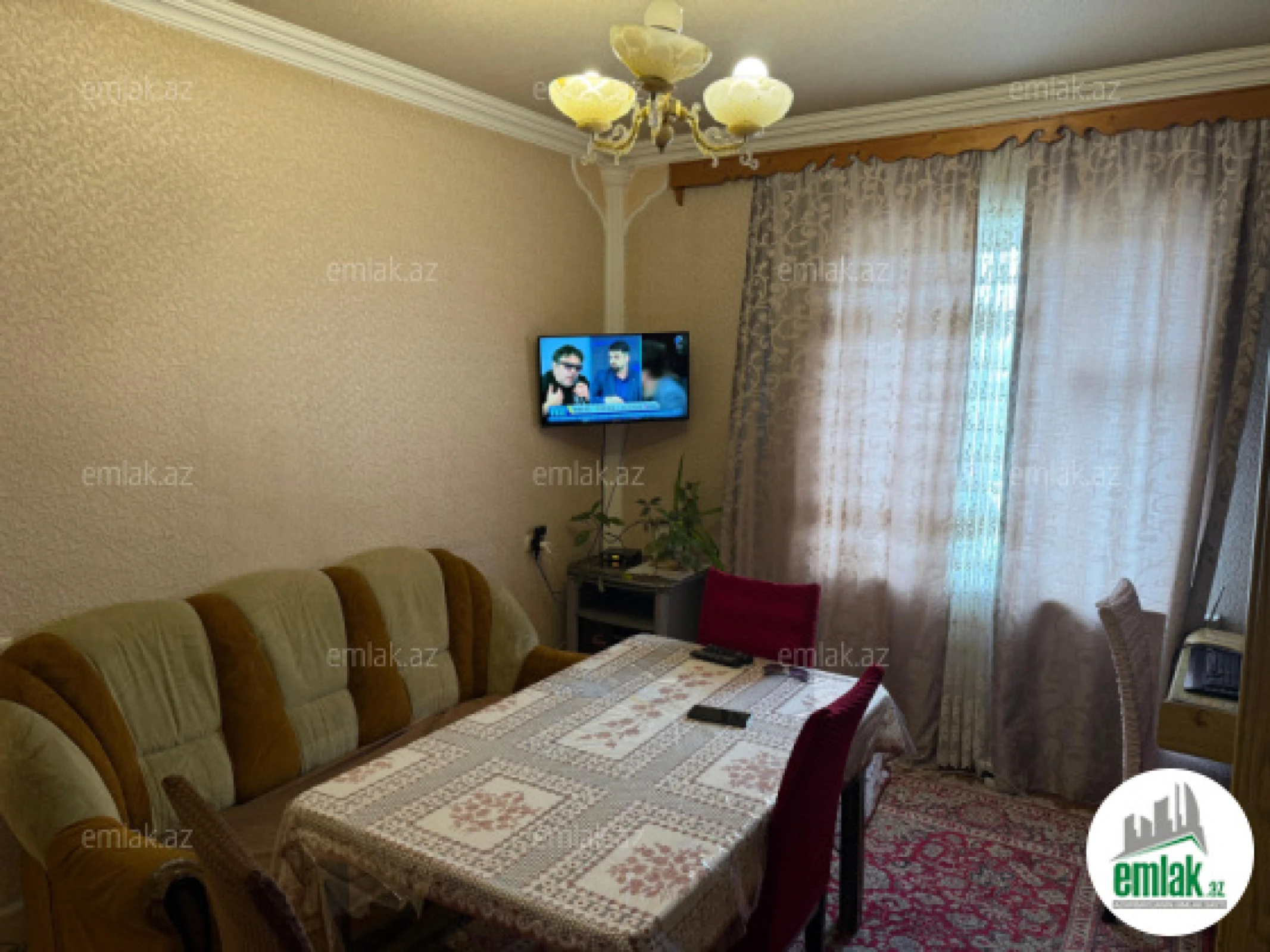 Satılır 4 otaqlı köhnə tikili 86.7 m²