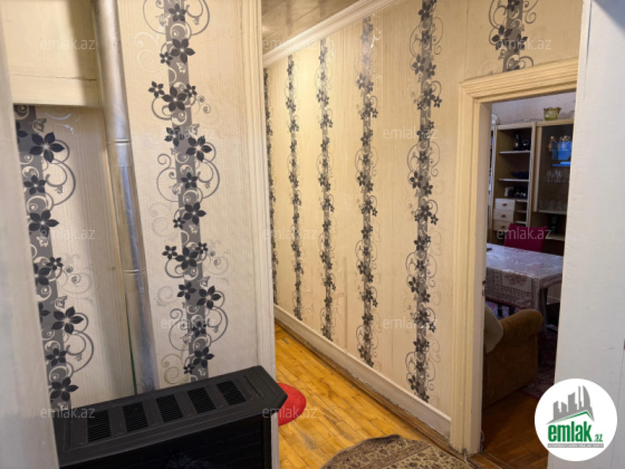 Satılır 4 otaqlı köhnə tikili 86.7 m²