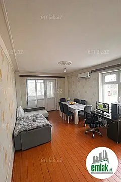 Satılır 2 otaqlı köhnə tikili 53 m²