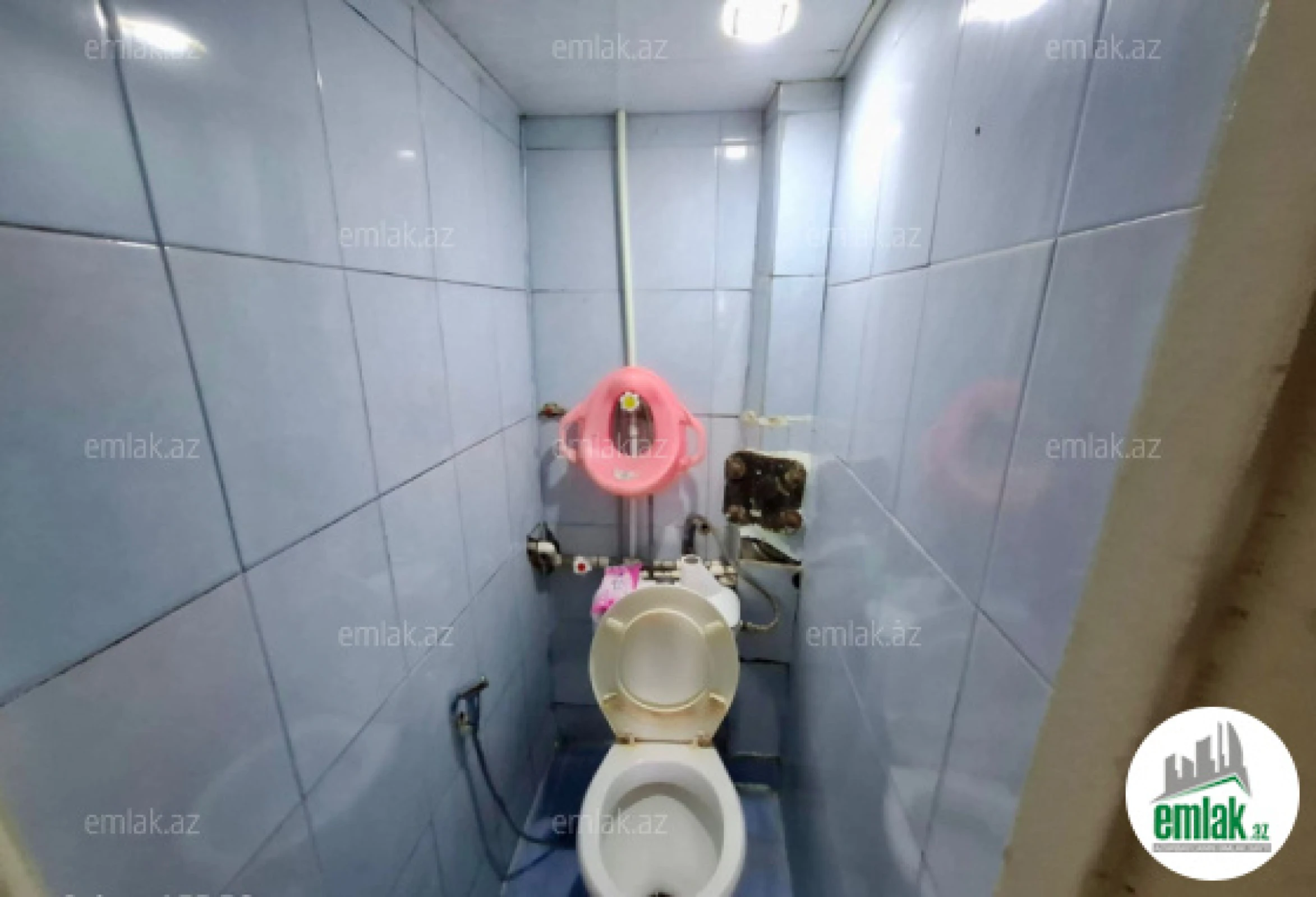 Satılır 2 otaqlı köhnə tikili 53 m²