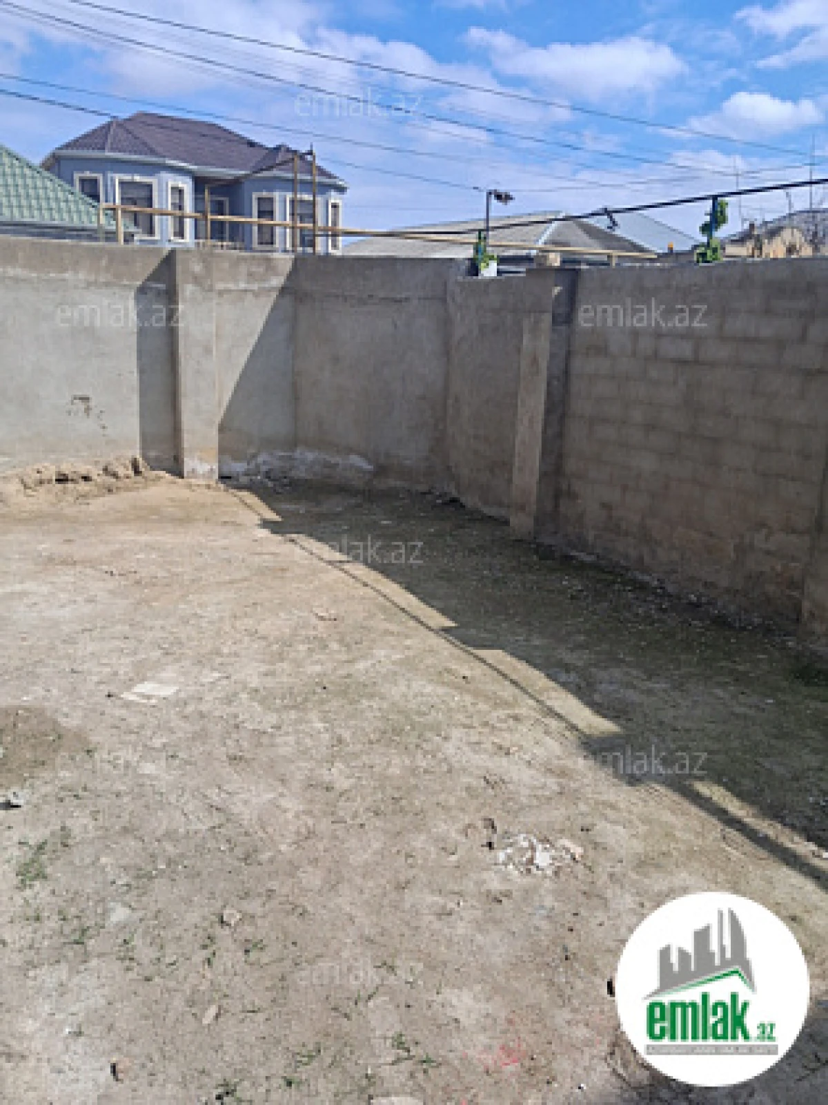 Satılır 2 otaqlı həyət evi 44 m²