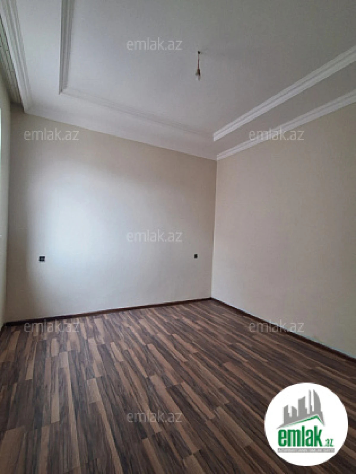 Satılır 2 otaqlı həyət evi 44 m²