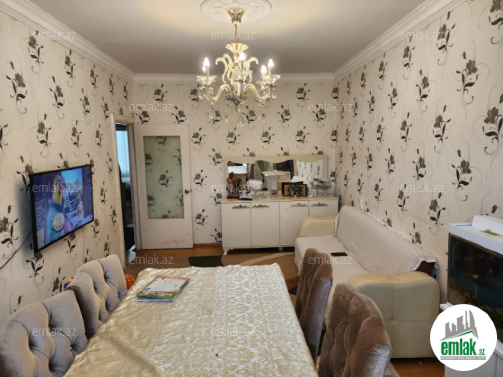 Satılır 3 otaqlı köhnə tikili 80 m²