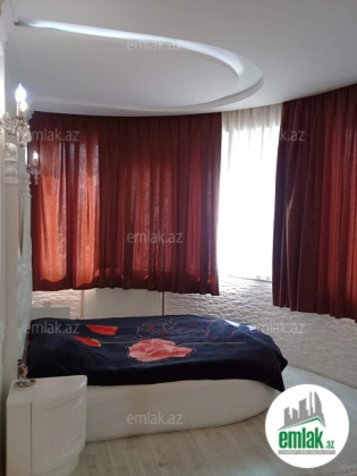 Satılır 2 otaqlı yeni tikili 80 m²