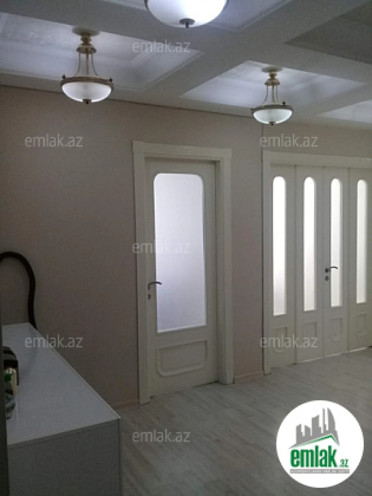 Satılır 2 otaqlı yeni tikili 80 m²