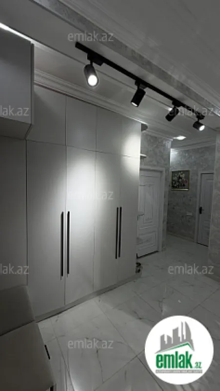 Satılır 2 otaqlı yeni tikili 68 m²