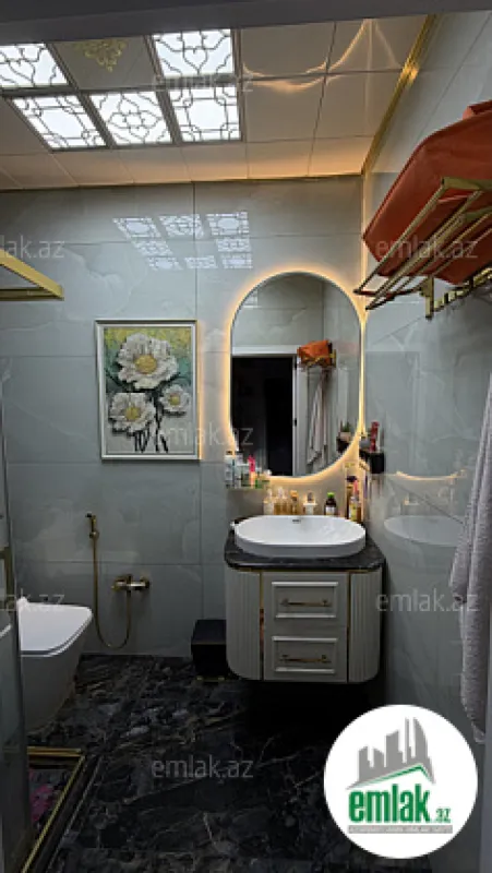 Satılır 2 otaqlı yeni tikili 68 m²