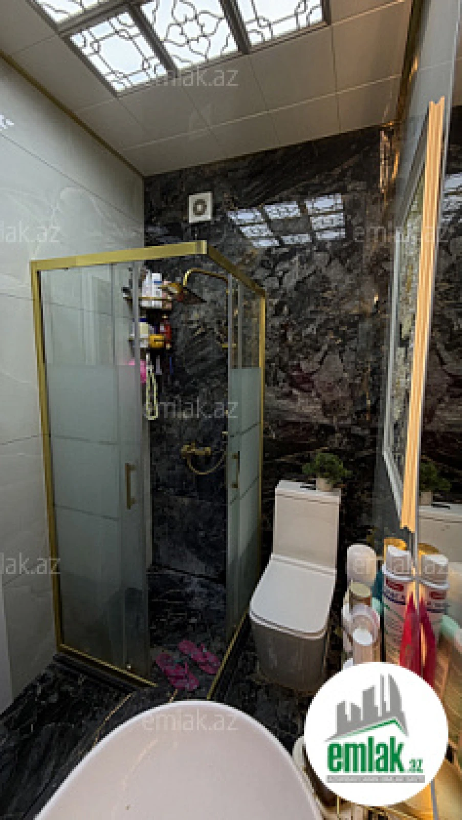 Satılır 2 otaqlı yeni tikili 68 m²