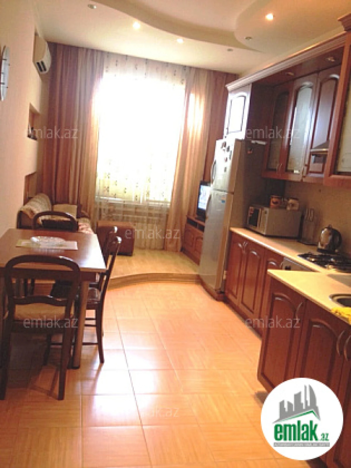 Satılır 3 otaqlı yeni tikili 80 m²