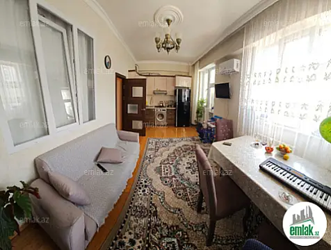 Satılır 2 otaqlı yeni tikili 50 m²