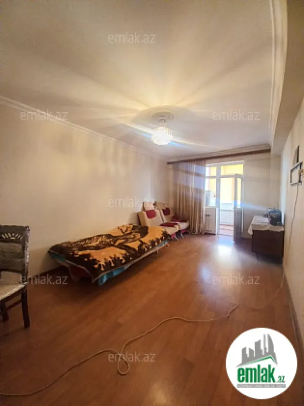 Satılır 2 otaqlı yeni tikili 60 m²