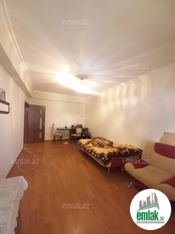 Satılır 2 otaqlı yeni tikili 60 m²