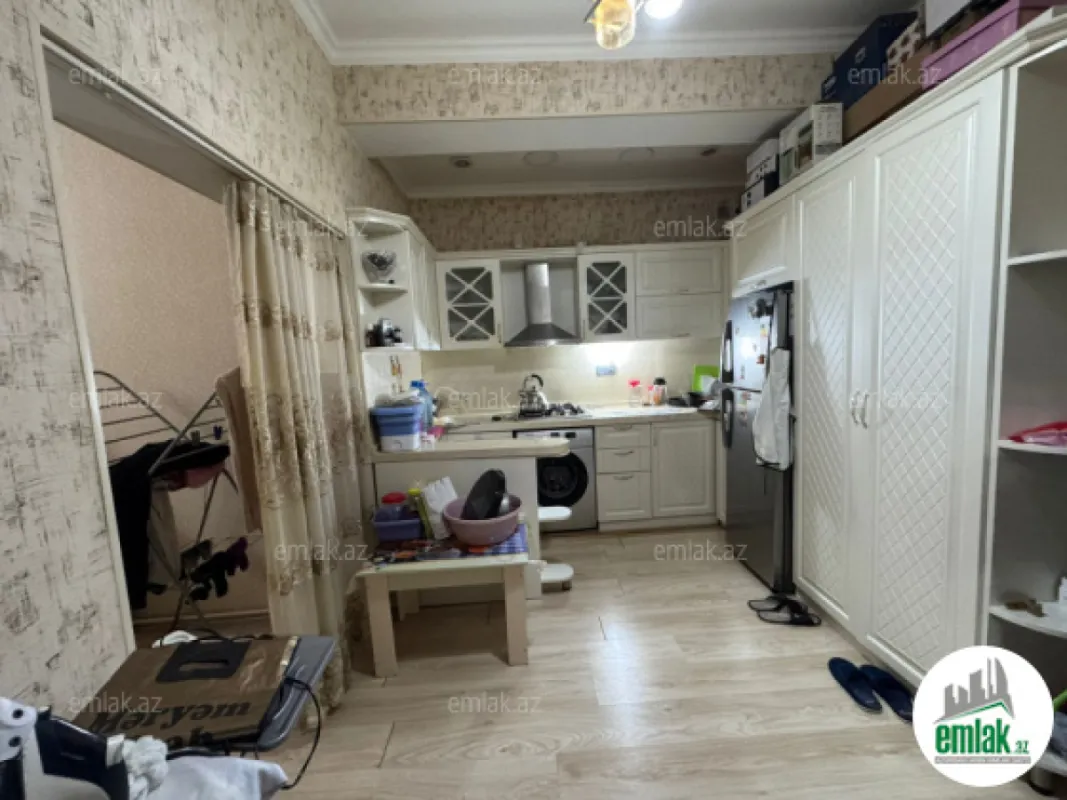 Satılır 2 otaqlı yeni tikili 64 m²