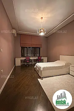 Satılır 4 otaqlı yeni tikili 205 m²