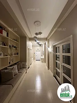 Satılır 4 otaqlı yeni tikili 205 m²