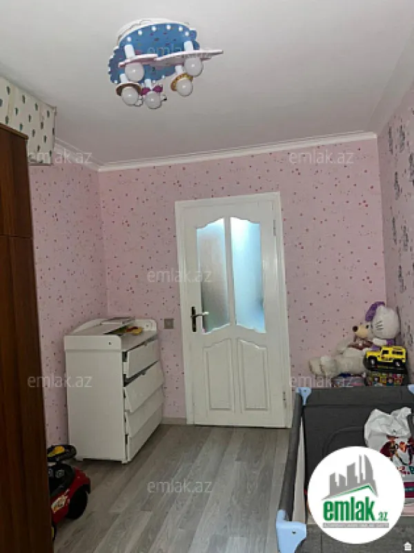 Satılır 3 otaqlı köhnə tikili 60 m²