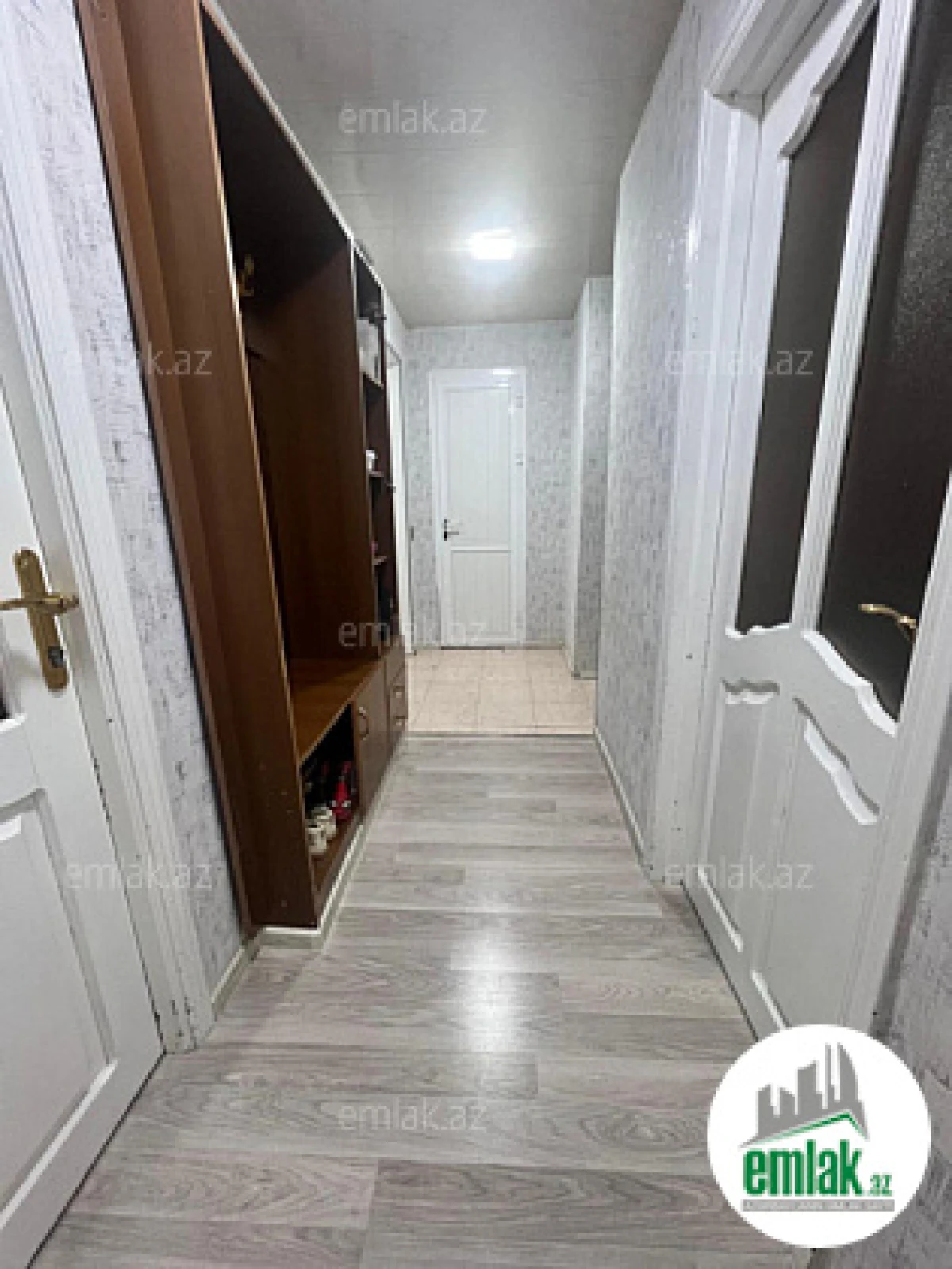 Satılır 3 otaqlı köhnə tikili 60 m²