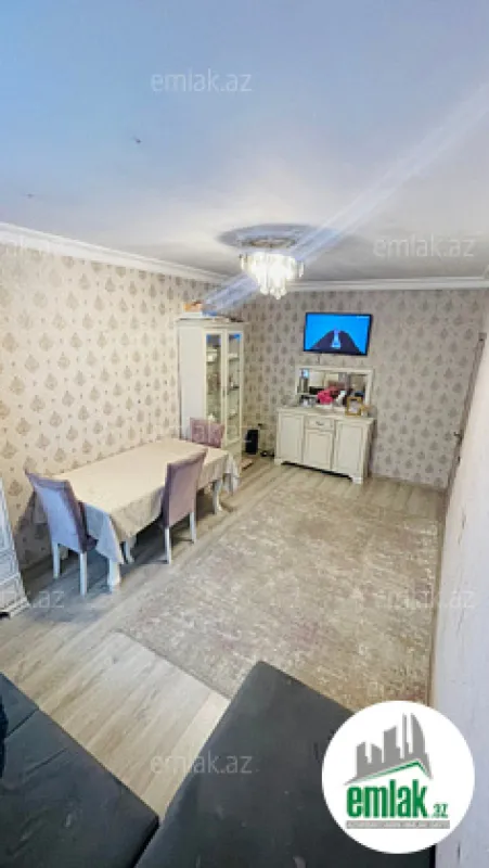 Satılır 3 otaqlı köhnə tikili 85 m²