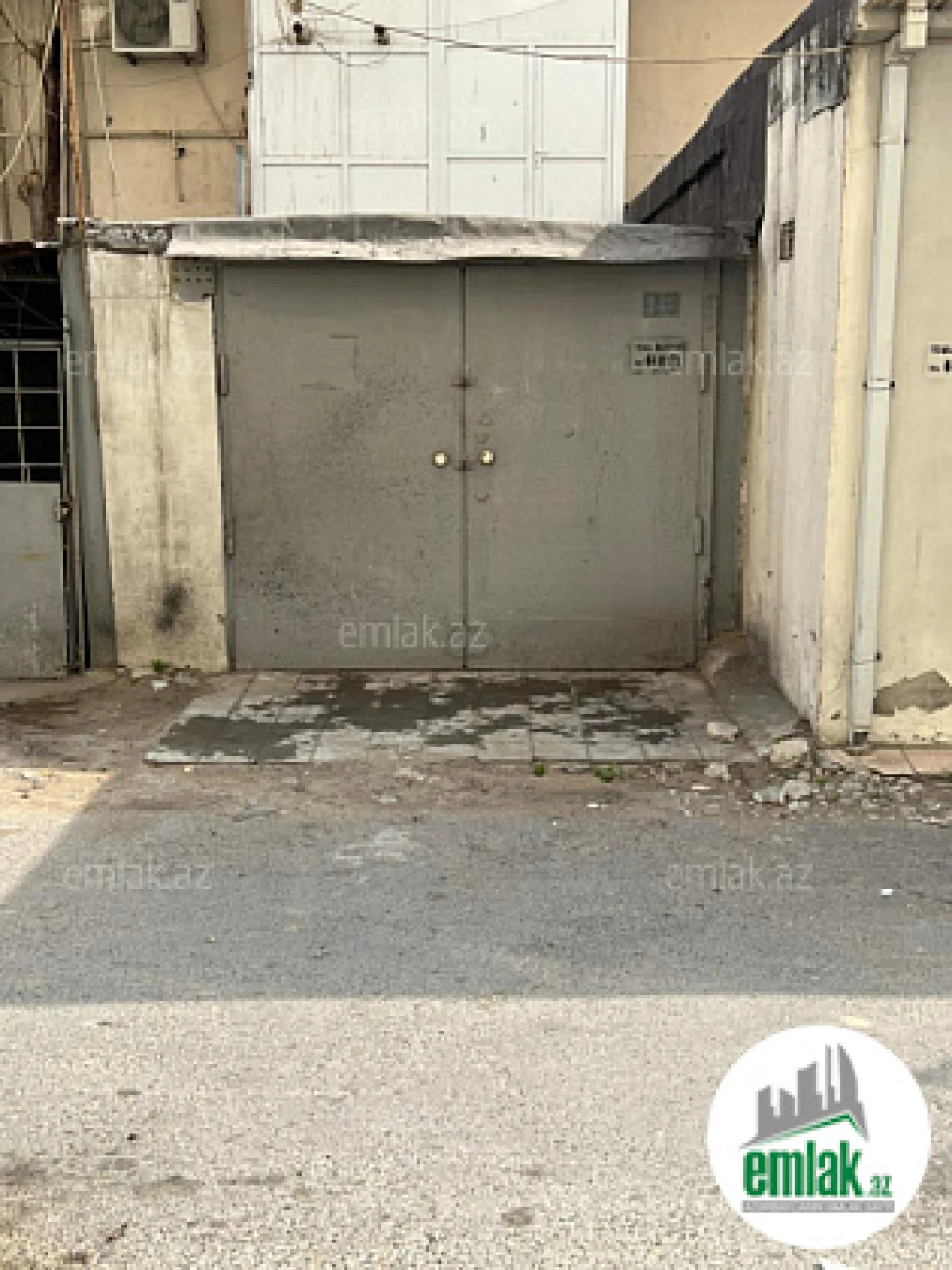 Satılır qaraj 21 m²