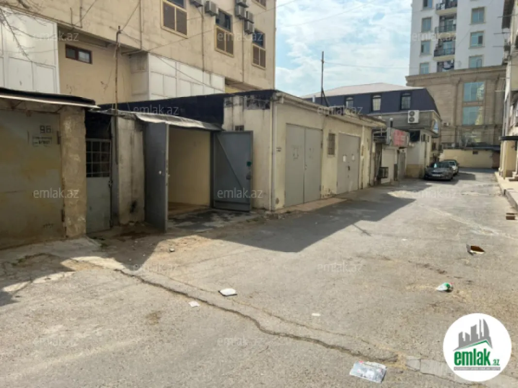 Satılır qaraj 21 m²