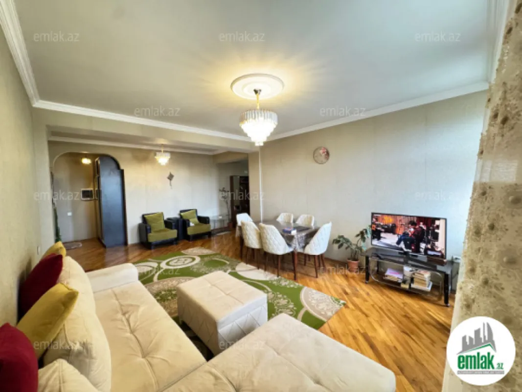 Satılır 2 otaqlı yeni tikili 90 m²