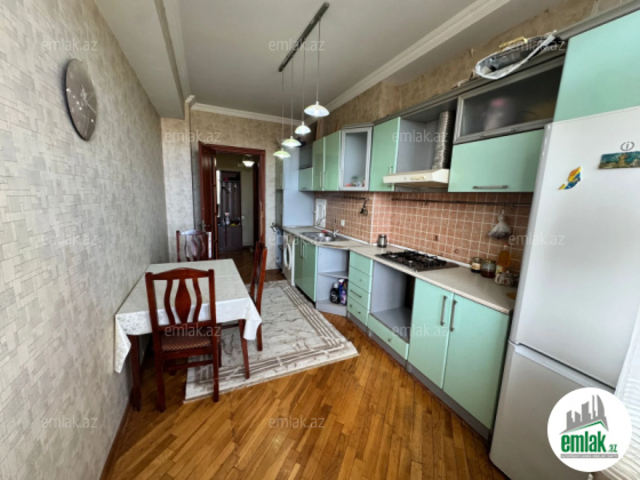 Satılır 2 otaqlı yeni tikili 90 m²