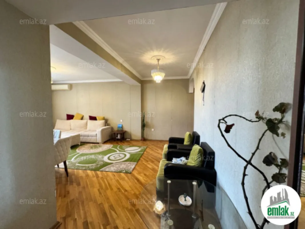 Satılır 2 otaqlı yeni tikili 90 m²