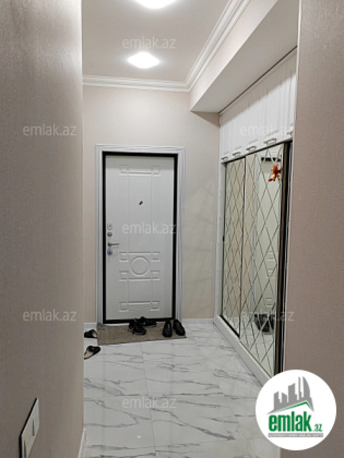 Satılır 3 otaqlı yeni tikili 91 m²