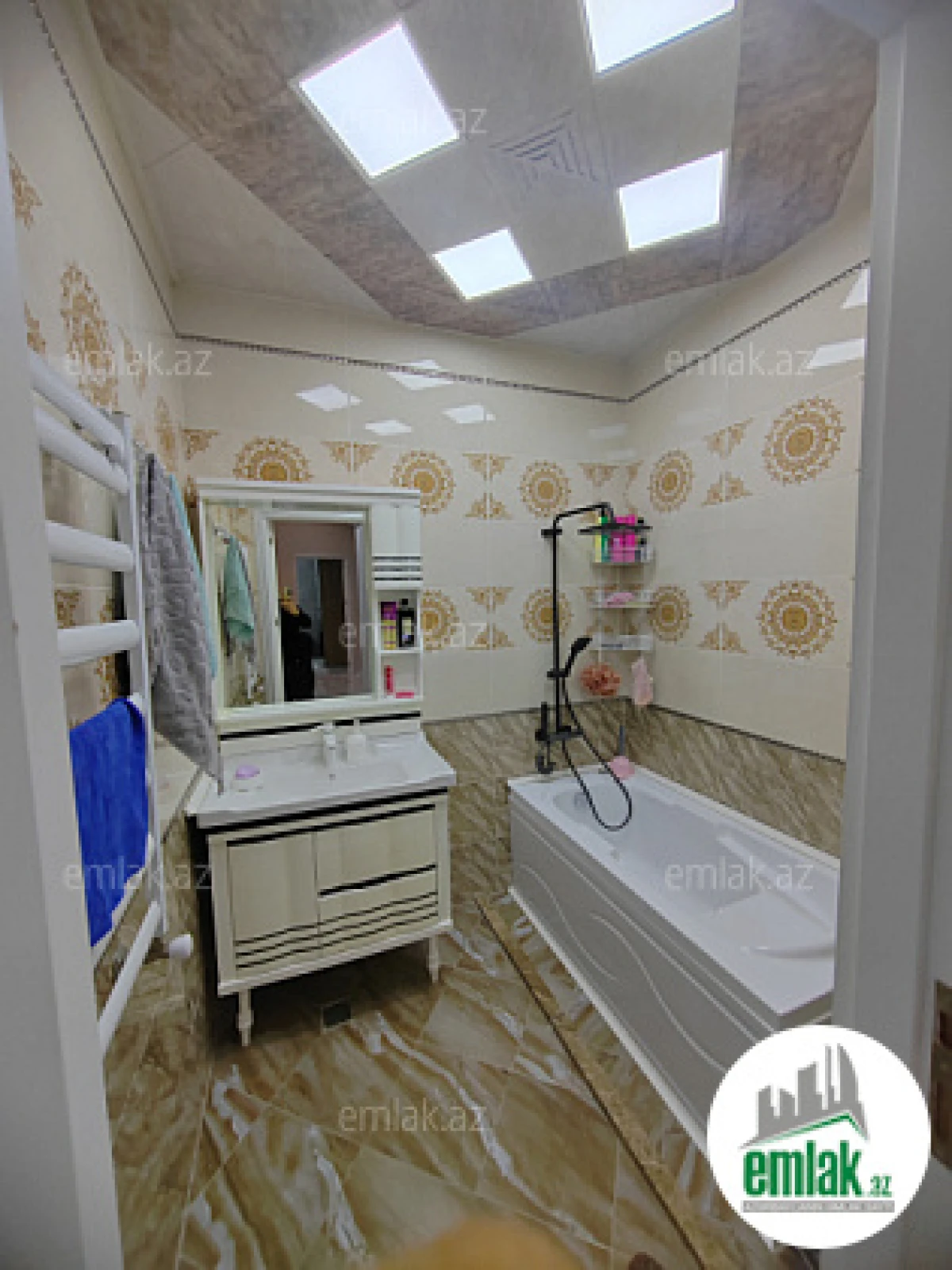 Satılır 3 otaqlı yeni tikili 91 m²