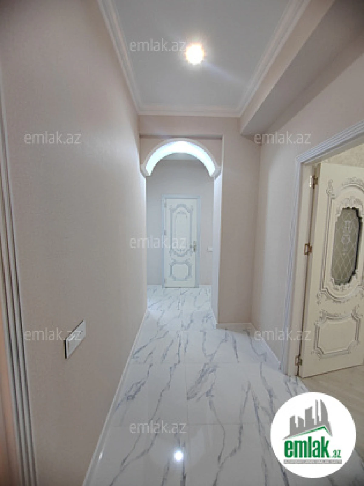 Satılır 3 otaqlı yeni tikili 91 m²
