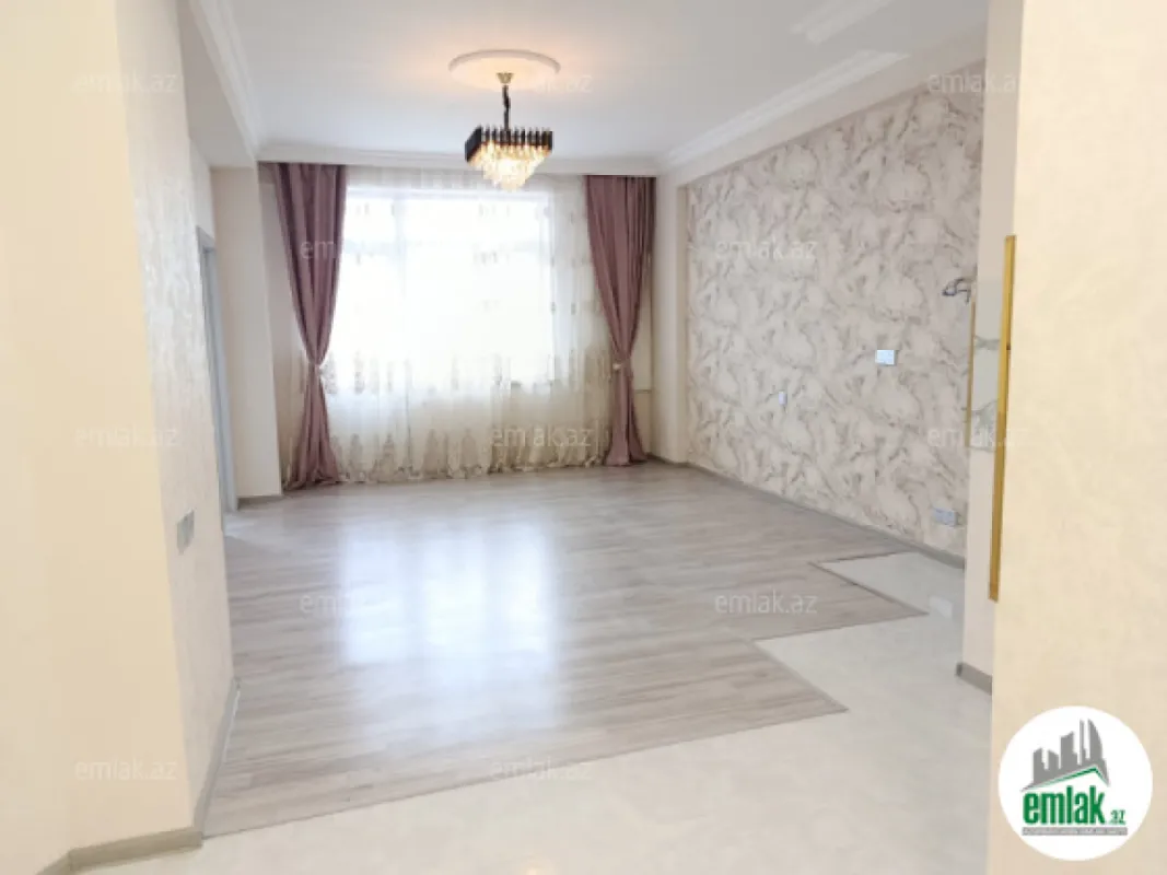 Satılır 3 otaqlı yeni tikili 80 m²