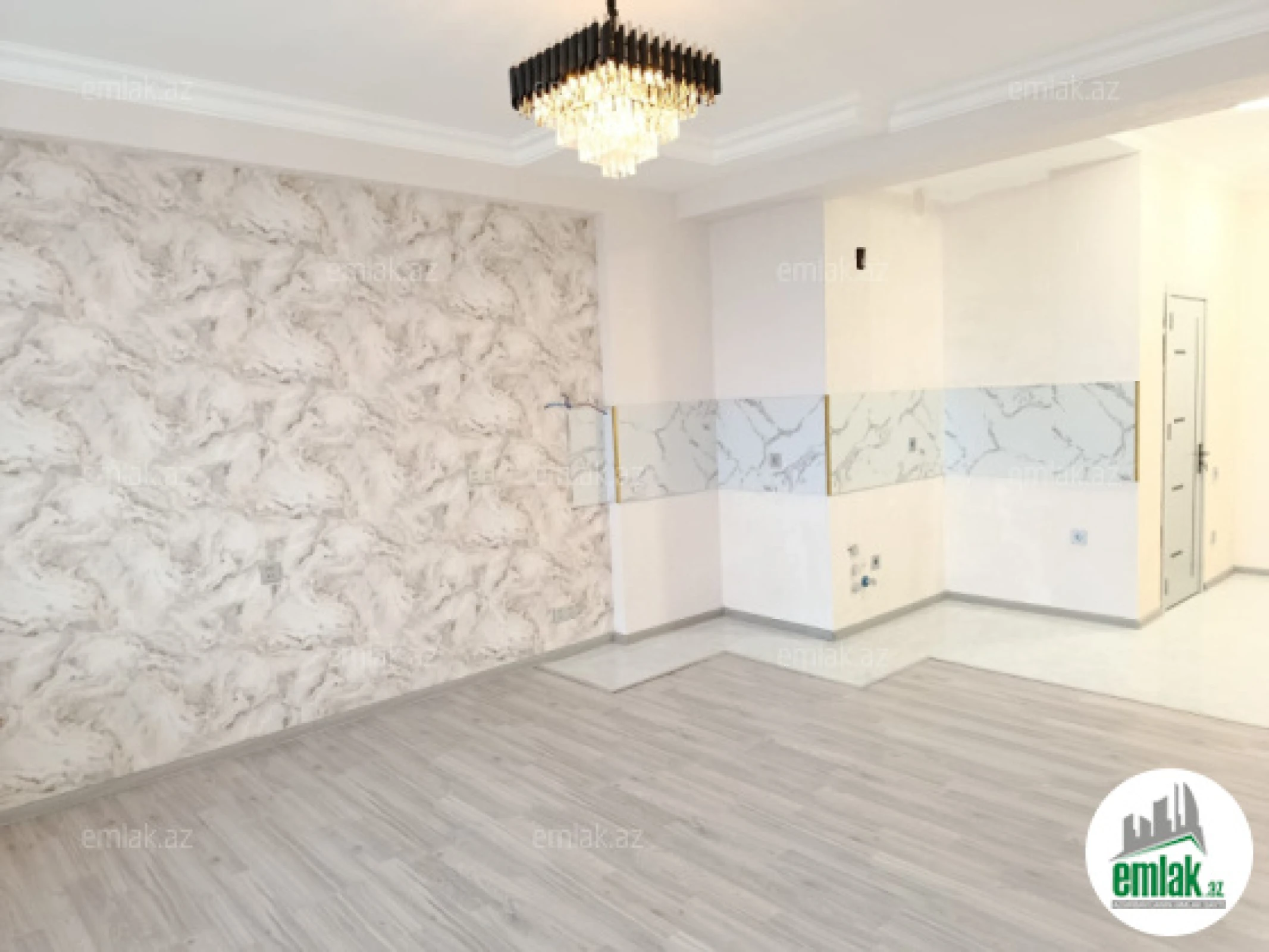 Satılır 3 otaqlı yeni tikili 80 m²