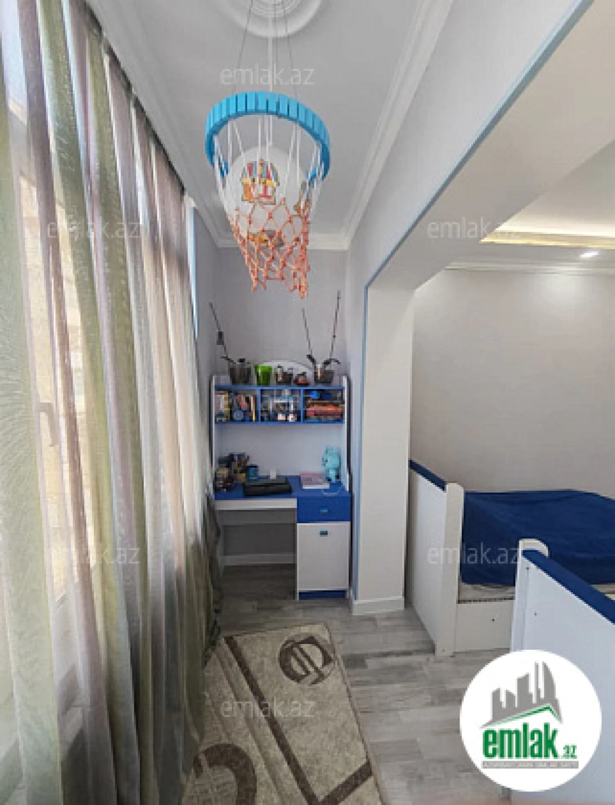 Satılır 3 otaqlı köhnə tikili 70 m²