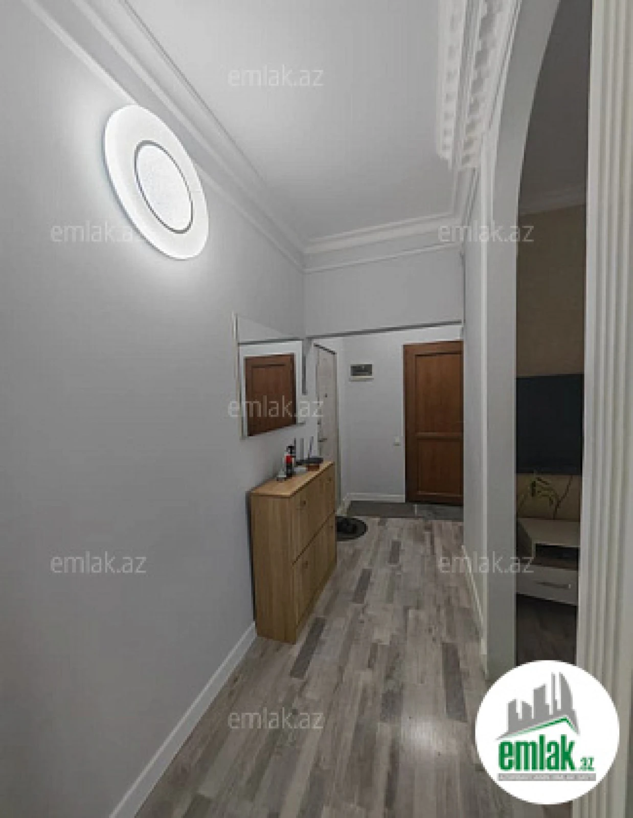 Satılır 3 otaqlı köhnə tikili 70 m²