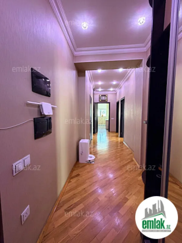 Satılır 3 otaqlı yeni tikili 90 m²