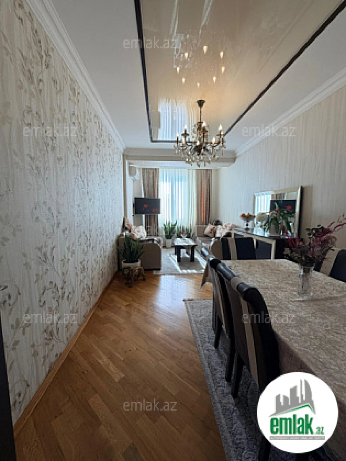 Satılır 3 otaqlı yeni tikili 90 m²